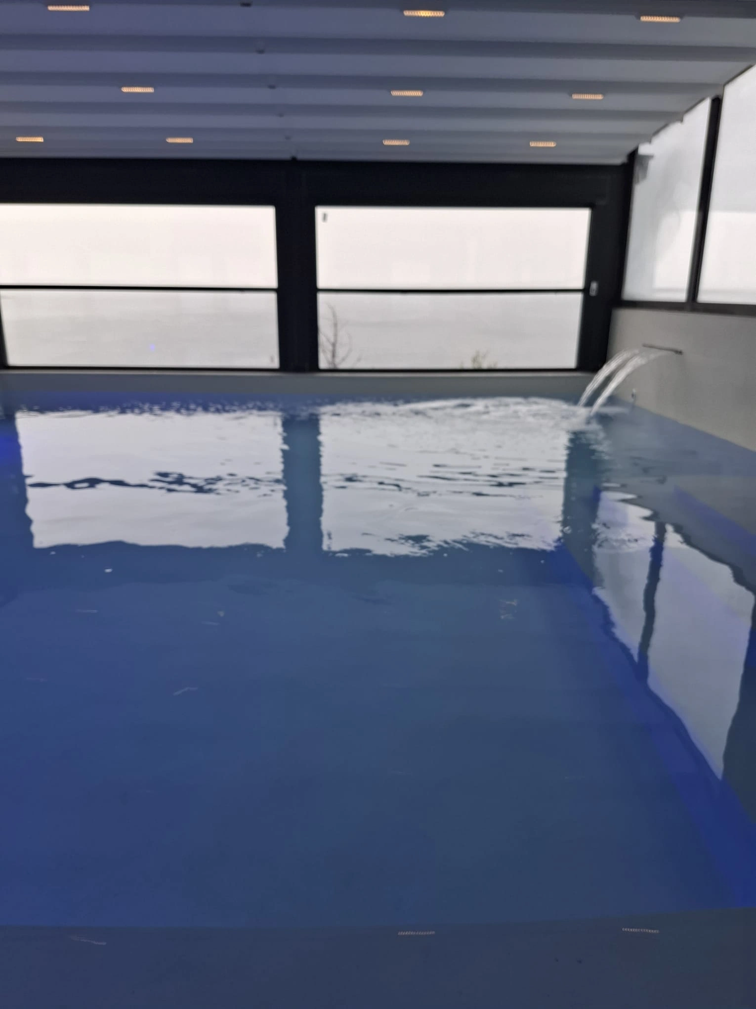 Rooftop Bazen s Pogledom na More — Galia Apartmani Bar