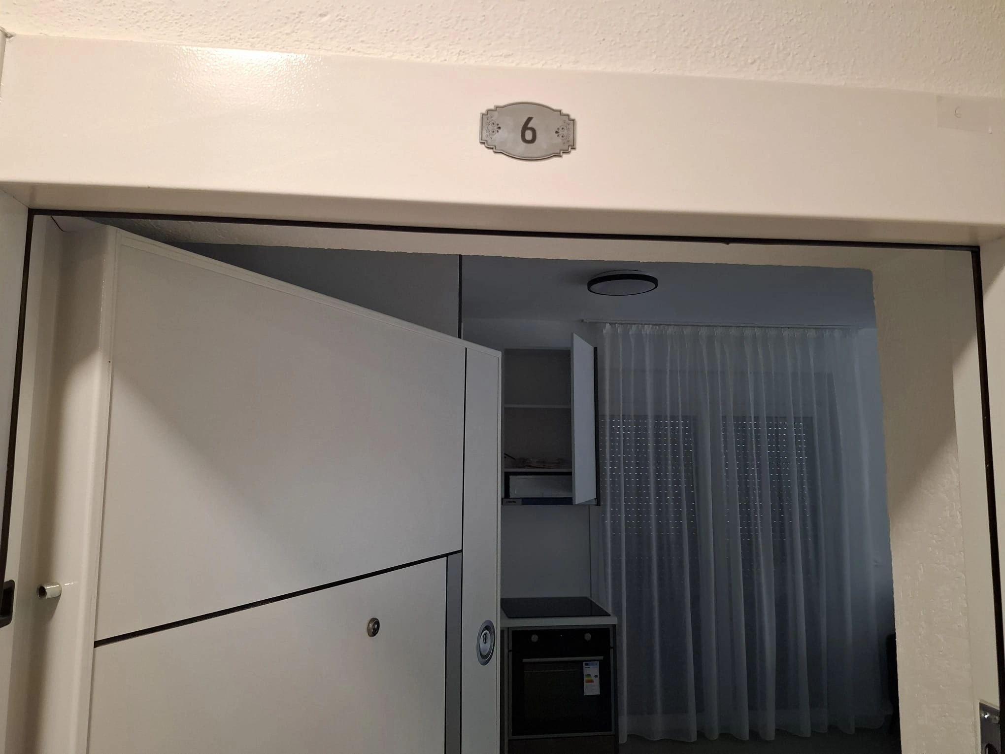 Trosobni Apartman 6 — fotografija 11